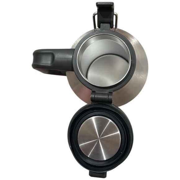 STANLEY Easy-Pour Go White Silver Insulated Vacuum Growler/Thermos 64 oz 1.9L - Picture 10 of 10